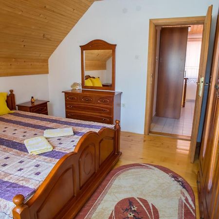 Apartmani Mila Жабляк Экстерьер фото