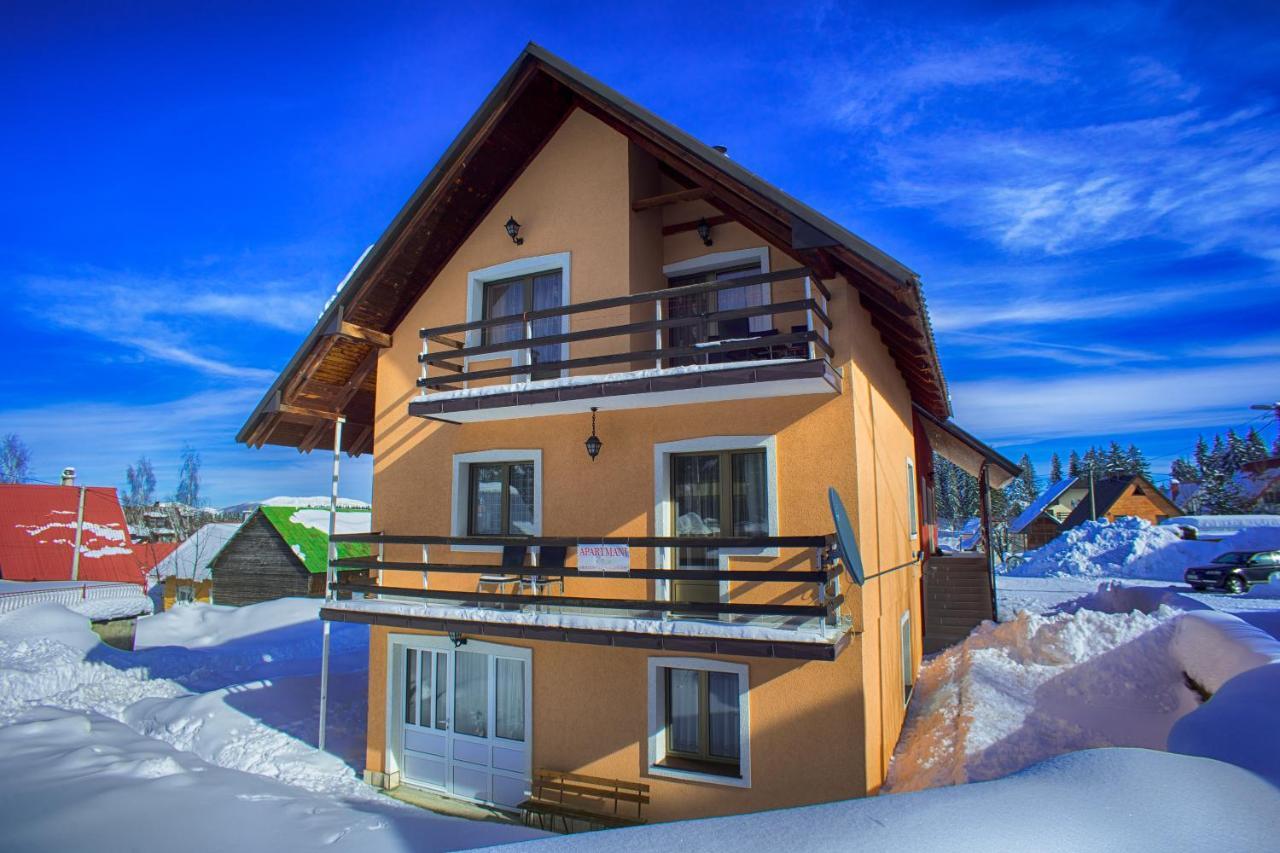 Apartmani Mila Жабляк Экстерьер фото