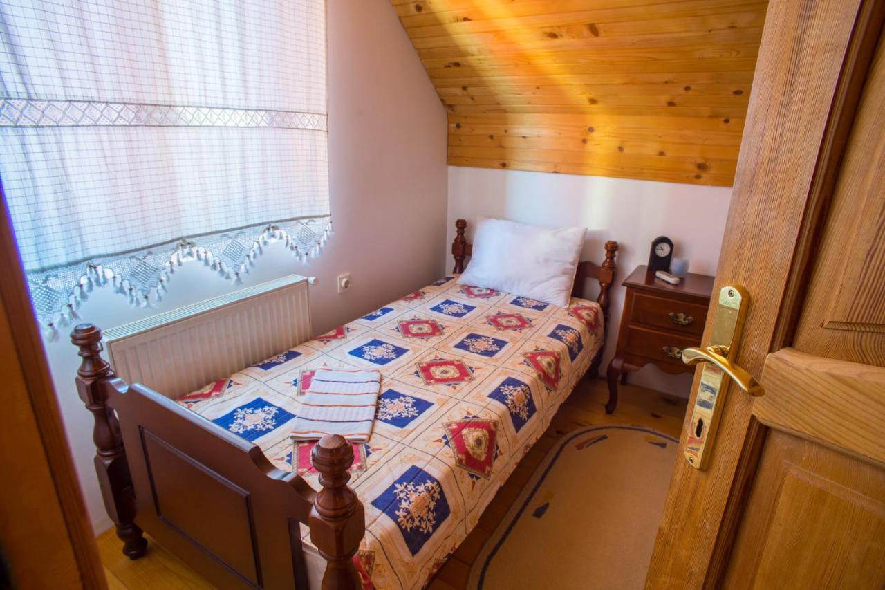 Apartmani Mila Жабляк Экстерьер фото